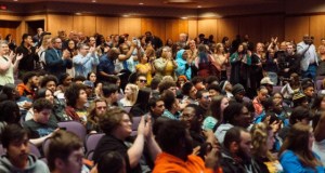ECT-Header-New-College-Scholarship-Builds-equitable-Access-to-Opportunity-in-Battle-Creek1500x800-560x299.jpg